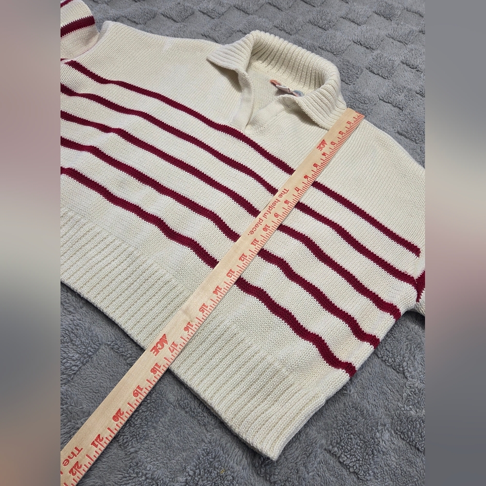 Women's Oversized Cropped Cream and Red Med Size Striped V-Neck Sweater - Picture 3 of 8